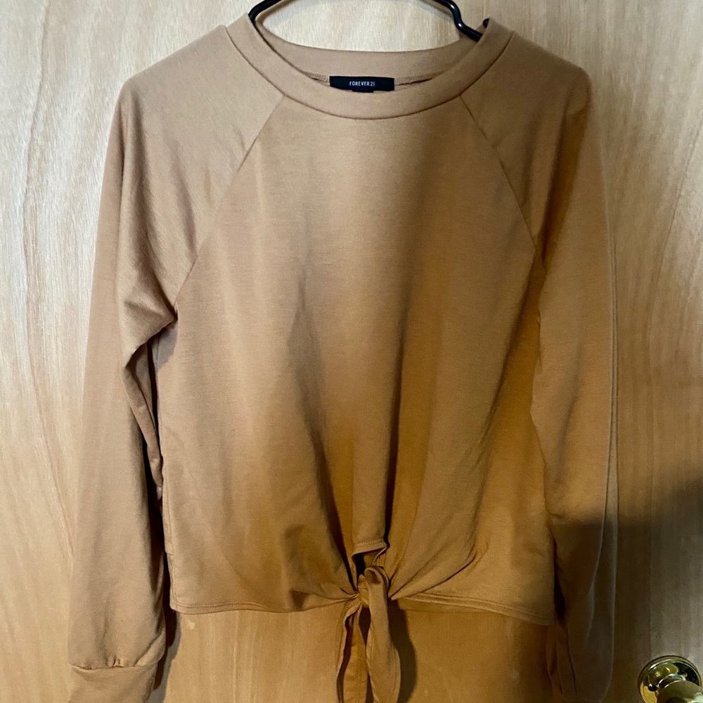 Forever 21 long sleeve tie shirt